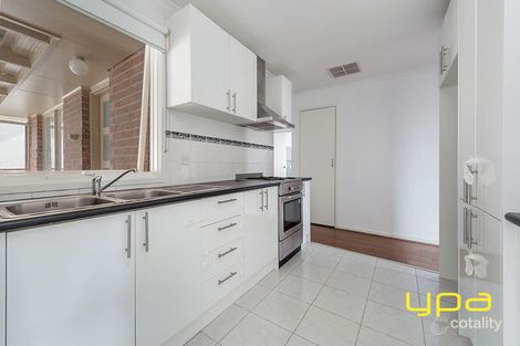 Property photo of 11 Abercarn Avenue Craigieburn VIC 3064