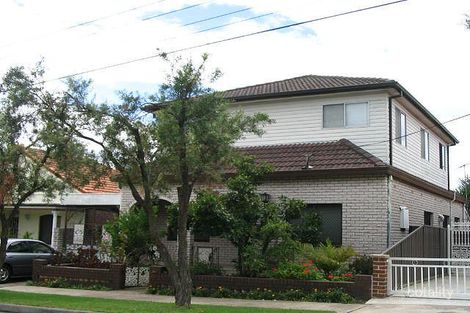 74 Rawson St, Wiley Park, NSW 2195