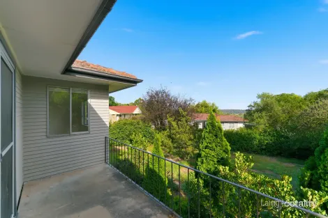 Property photo of 4 Baker Place Armidale NSW 2350