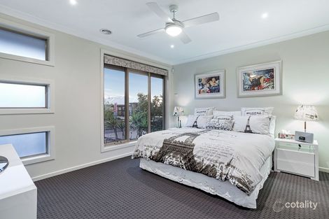 Property photo of 14 Peppermint Grove Taylors Hill VIC 3037