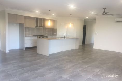 Property photo of 6 Grevillea Crescent Maudsland QLD 4210