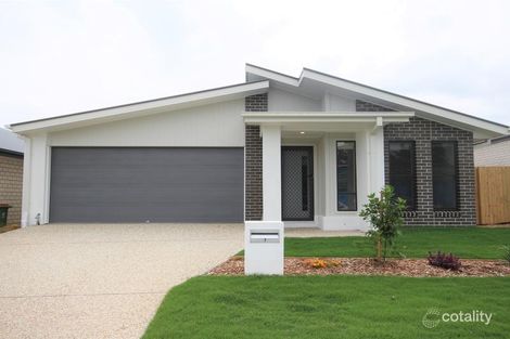 7 Mount Huntley St, Park Ridge, QLD 4125