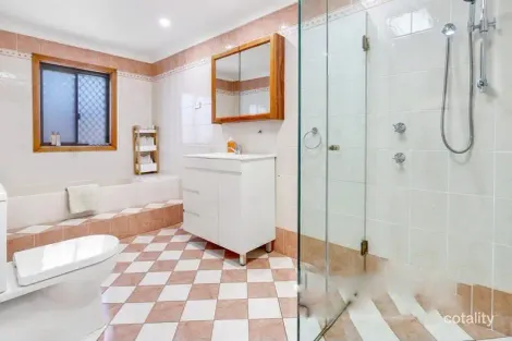 Property photo of 3 Snowdon Crescent Smithfield NSW 2164
