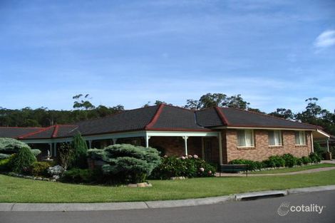 2 Giles Pde, Macquarie Hills, NSW 2285