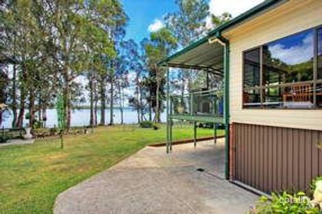 Property photo of 13 Macquarie Road Mannering Park NSW 2259