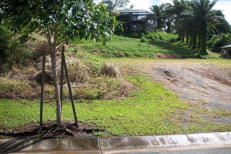 Property photo of 8 Bel-Air Drive Whitfield QLD 4870
