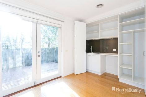 Property photo of 1/31 Peel Street Berwick VIC 3806