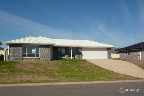 15 Vikki Ave, Rutherford, NSW 2320