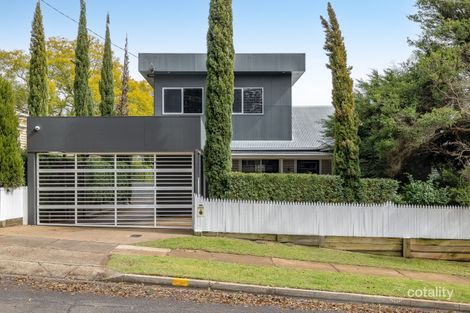 1a Gladstone St, Newtown, QLD 4350