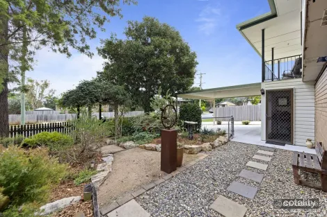 Property photo of 14 Nanbaree Drive Bray Park QLD 4500