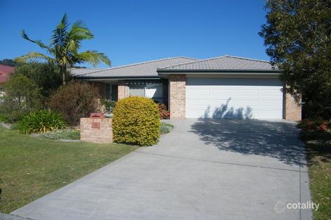 1/6 Areca Ct, Forster, NSW 2428