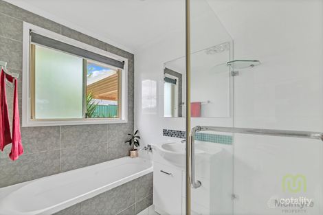 Property photo of 22 House Circuit Banks ACT 2906