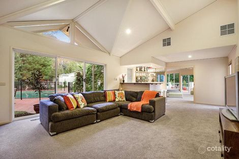 Property photo of 439-445 Reynolds Road Eltham VIC 3095