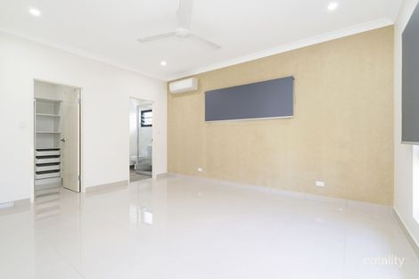 Property photo of 6 Brook Circuit Zuccoli NT 0832