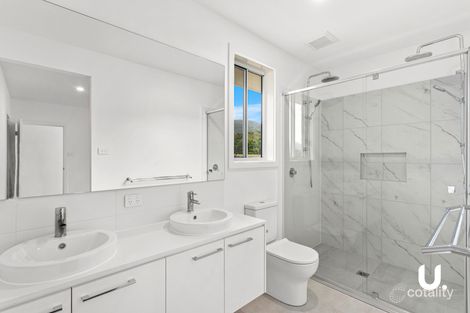 Property photo of 2 Emila Road Stream Hill NSW 2526