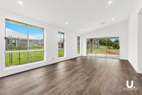 Property photo of 2 Emila Road Stream Hill NSW 2526
