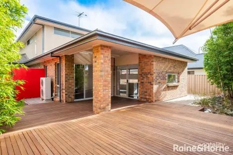 Property photo of 22 Pine View Close Old Reynella SA 5161