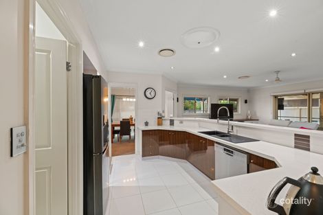 Property photo of 6 Somerset Close Forest Lake QLD 4078