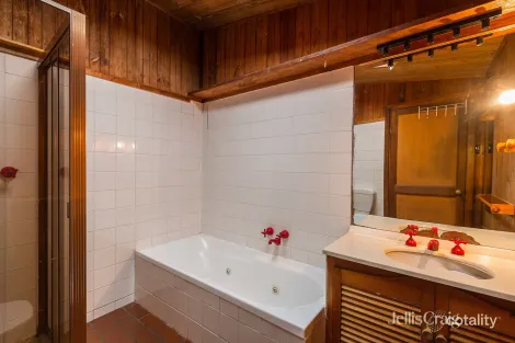 Property photo of 38 Railway Crescent Williamstown VIC 3016