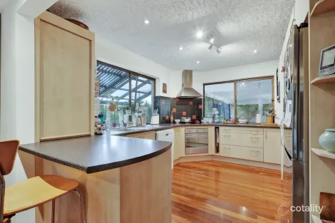 Property photo of 220 Telegraph Road Bracken Ridge QLD 4017