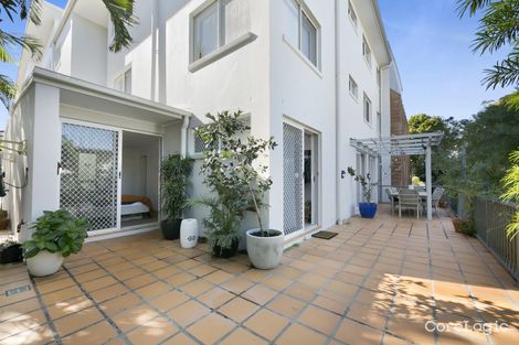 Property photo of 3/100 Petrel Avenue Mermaid Beach QLD 4218