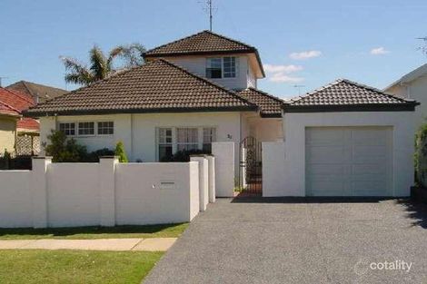 32 Parkway Ave, Bar Beach, NSW 2300