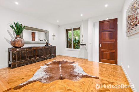 Property photo of 9 Rosamond Crescent Doncaster East VIC 3109