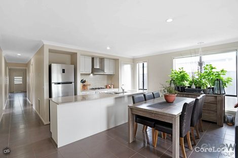Property photo of 10 Wickham Street Wyndham Vale VIC 3024