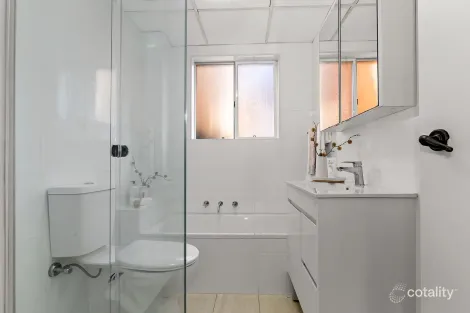 Property photo of 23/207 Waterloo Road Marsfield NSW 2122