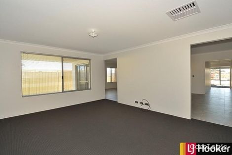 Property photo of 9 Balclutha Crescent Madora Bay WA 6210