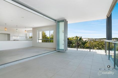 Property photo of 421/3 Pendraat Parade Hope Island QLD 4212