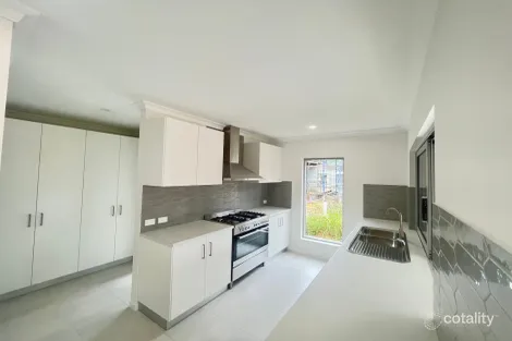 12 Braeside Ct, Smithfield, QLD 4878