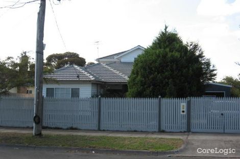 Property photo of 17 The Crescent Springvale VIC 3171
