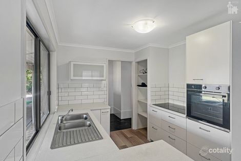 Property photo of 82 Limpus Street Urangan QLD 4655