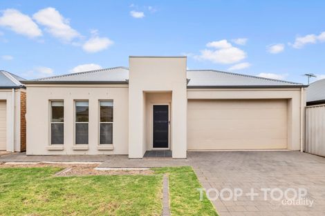 15 Nybo Ct, Munno Para West, SA 5115