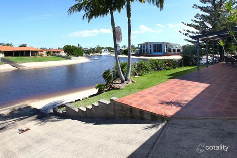 13 Beverley Cres, Broadbeach Waters, QLD 4218