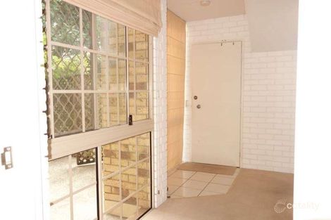 Property photo of 1/111 Central Avenue Indooroopilly QLD 4068