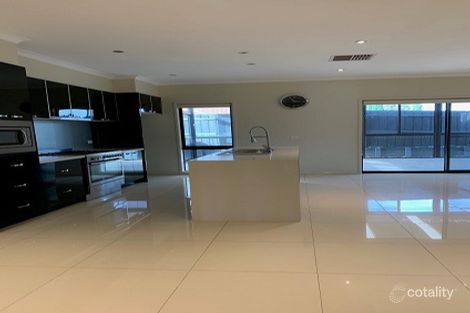 Property photo of 2 Tulip Way Keysborough VIC 3173