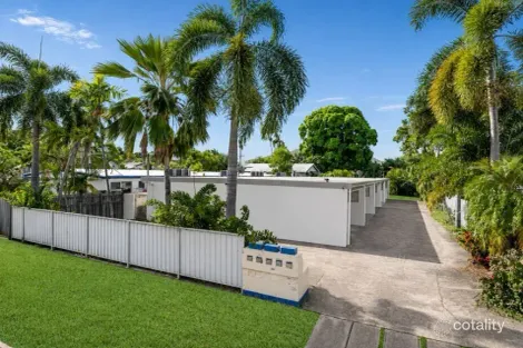 2/26 Clayton St, Hermit Park, QLD 4812