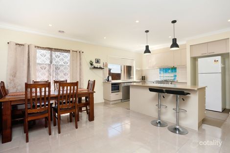 Property photo of 2/25-29 Orpington Crescent Marshall VIC 3216