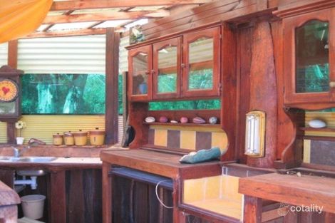 Property photo of 377 Rocky Creek Road Wollombi NSW 2325