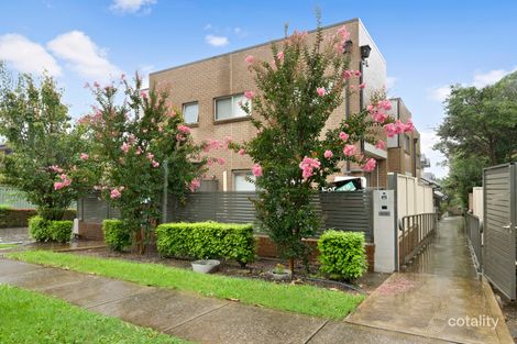 Property photo of 4/17 Carinya Road Girraween NSW 2145
