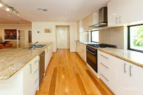 Property photo of 15 Darlot Crescent South Perth WA 6151