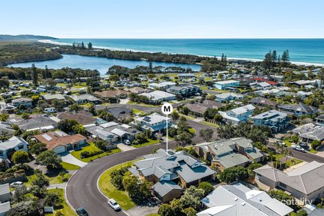 2/22 Patricia Pde, Lennox Head, NSW 2478
