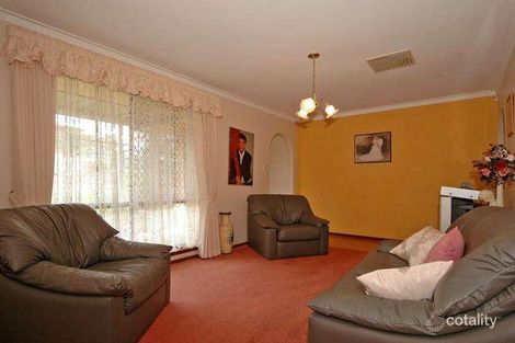 Property photo of 9 Gloves Place Beechboro WA 6063