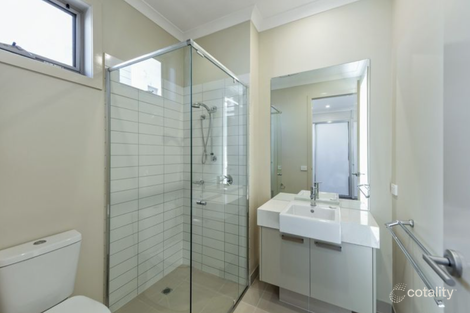 Property photo of 30 Cascade Terrace Craigieburn VIC 3064