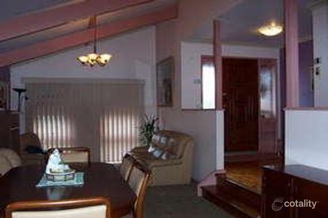 Property photo of 27 Brunton Crescent Tullamarine VIC 3043