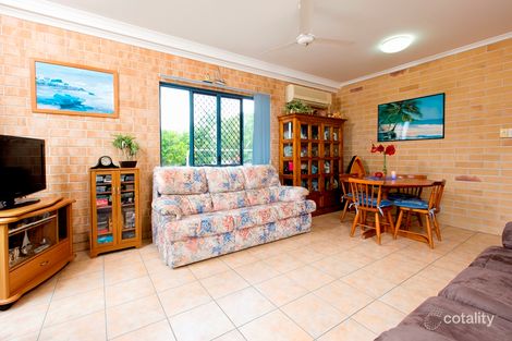 Property photo of 1/9 Coxwold Place Pacific Heights QLD 4703
