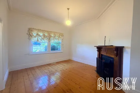 Property photo of 1/10 Cook Road Mitcham VIC 3132