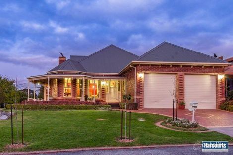 Property photo of 7 Camphor Close Lysterfield VIC 3156